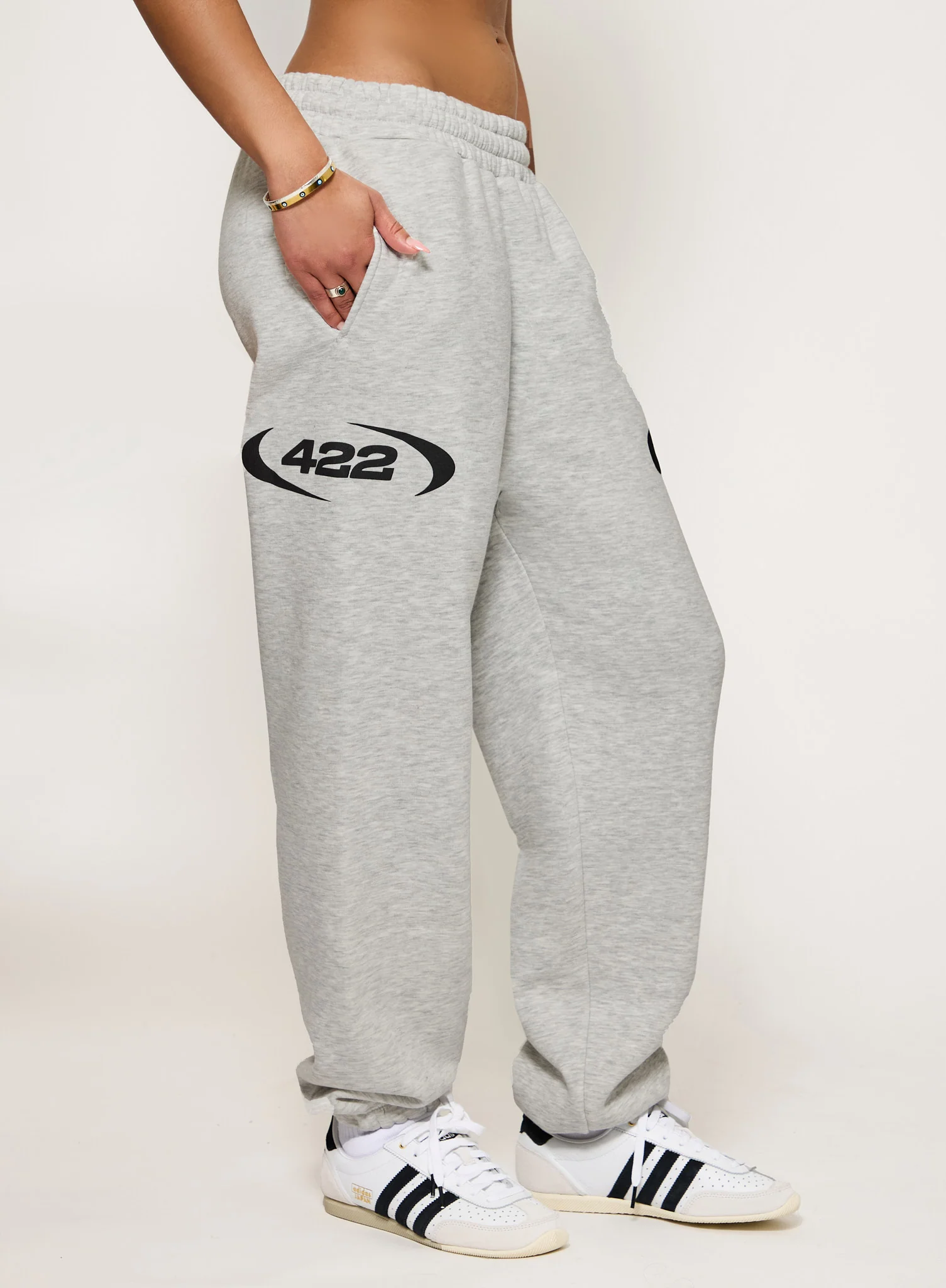 422 Cuffed Joggers - Grey - Image 3