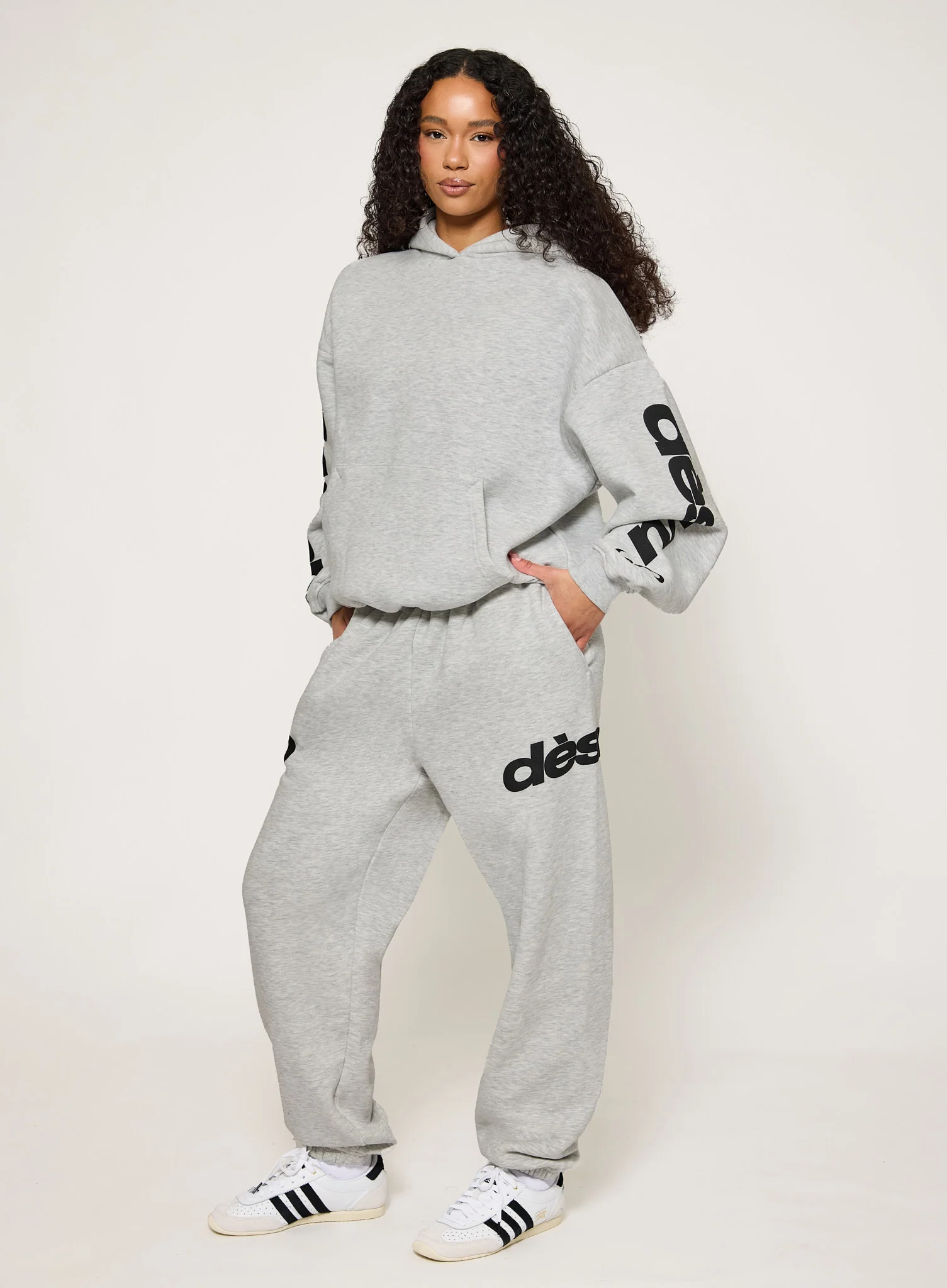 422 Cuffed Joggers - Grey - Image 4