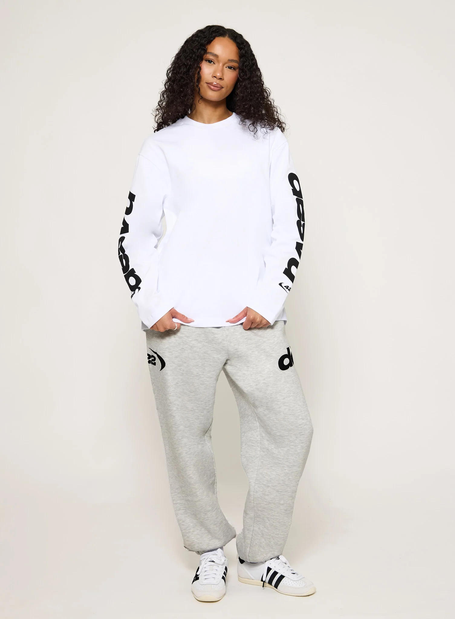 422 Long Sleeve Tee - White - Image 3