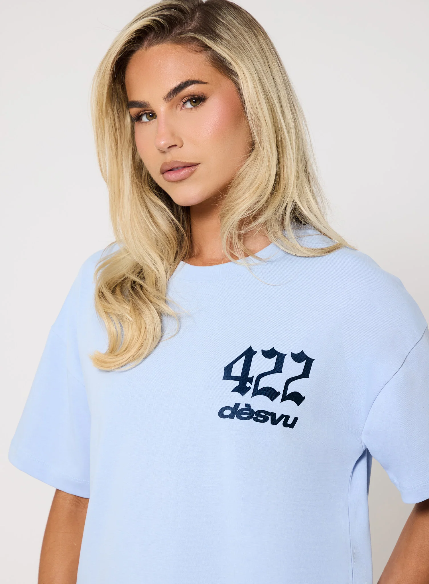 422 Oversize Tee - Light Blue - Image 5